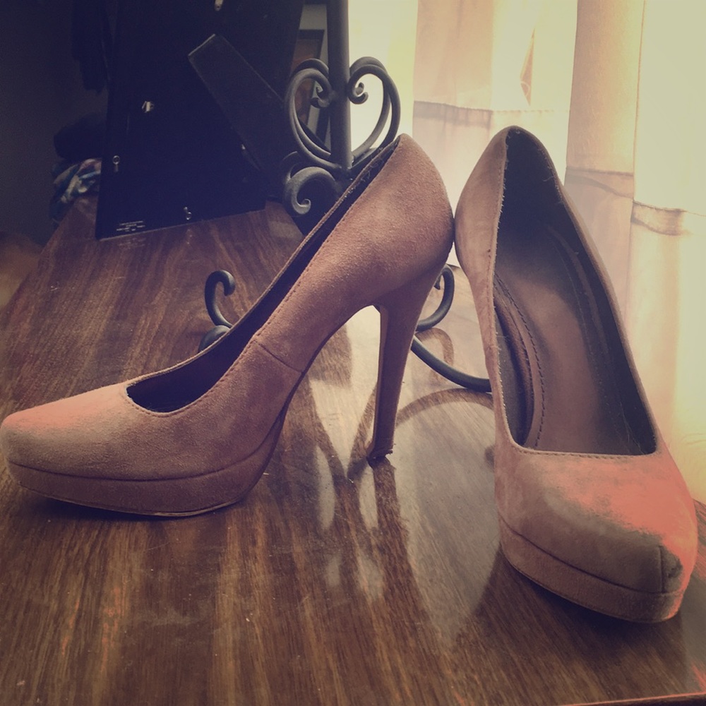 dusty rose Colin Stuart pumps